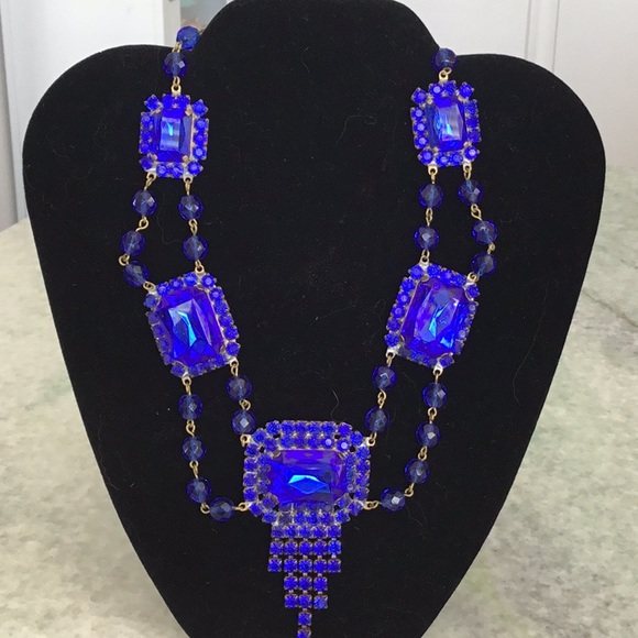 Lilien Czech Necklace - Picture 1 of 8